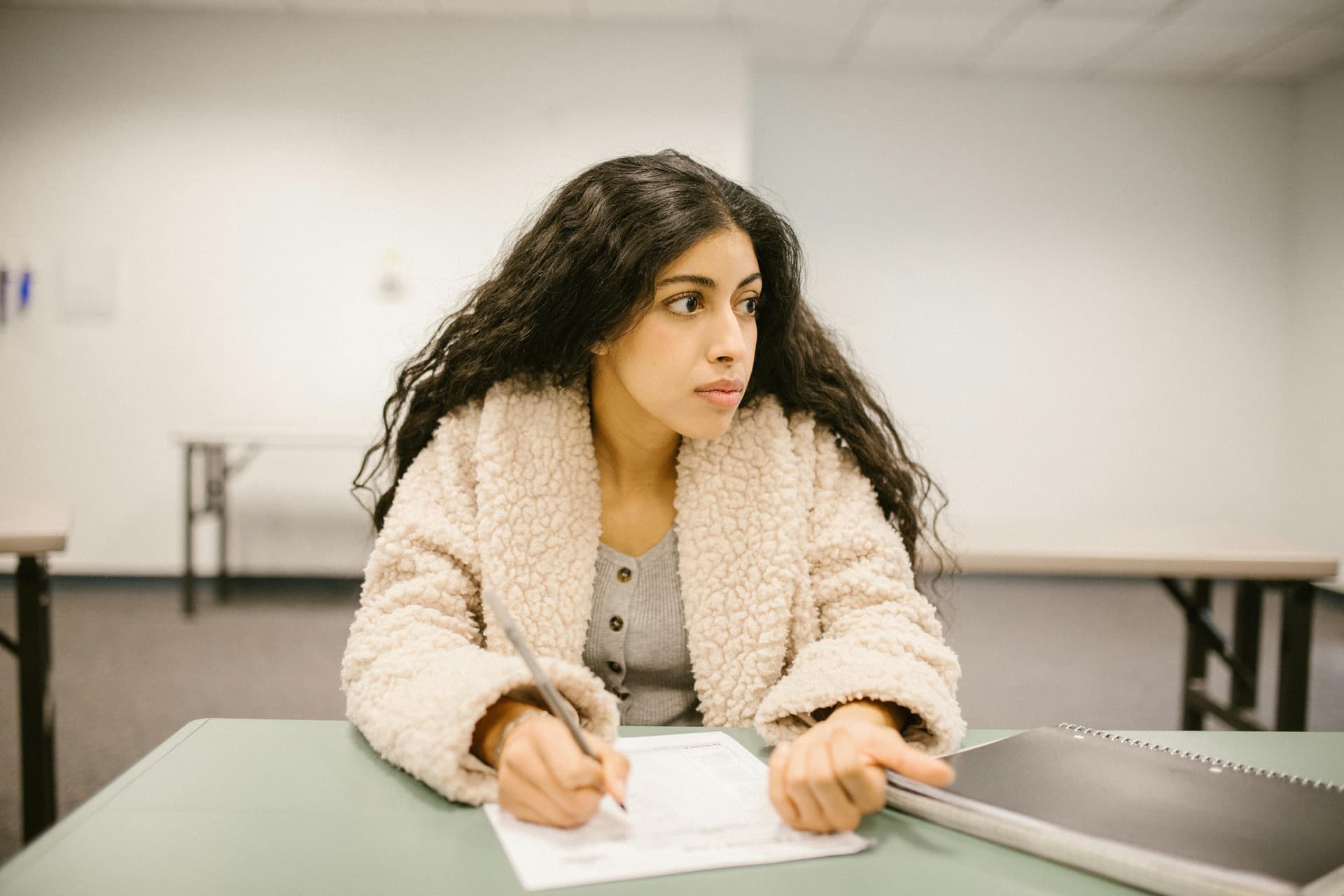 Blog: English Test Options for Indian Students: IELTS vs PTE vs OET for Nursing in Australia